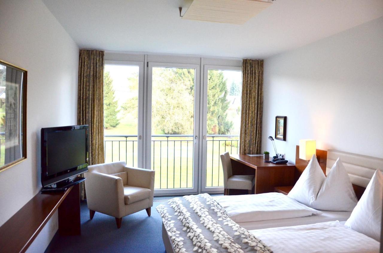 Hotel Alhartinger Hof Лиондинг Екстериор снимка