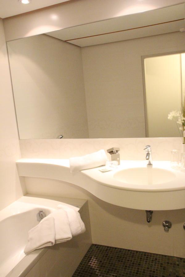 Hotel Alhartinger Hof Лиондинг Стая снимка