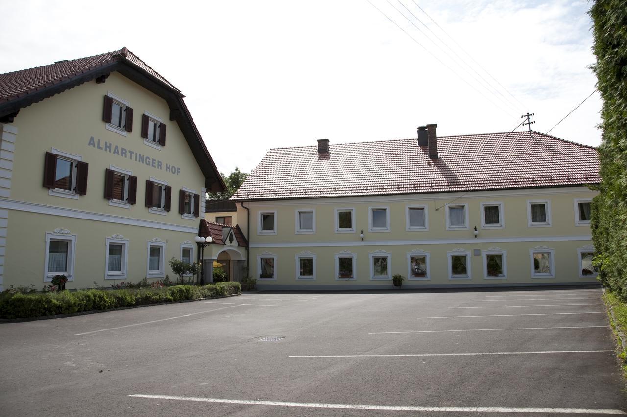 Hotel Alhartinger Hof Лиондинг Екстериор снимка